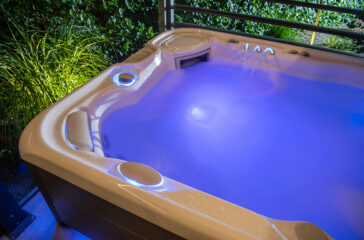 Blue Illuminated Home Garden Hot Tub Spa